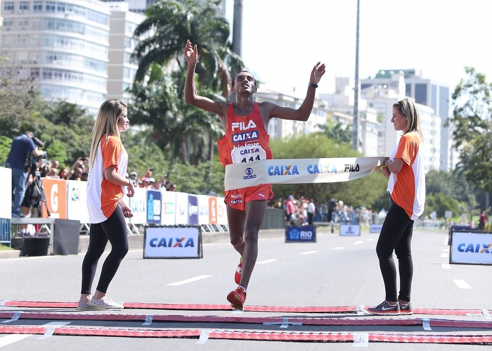 Estudantes do Campus Patrocínio participam de Maratona Regional de